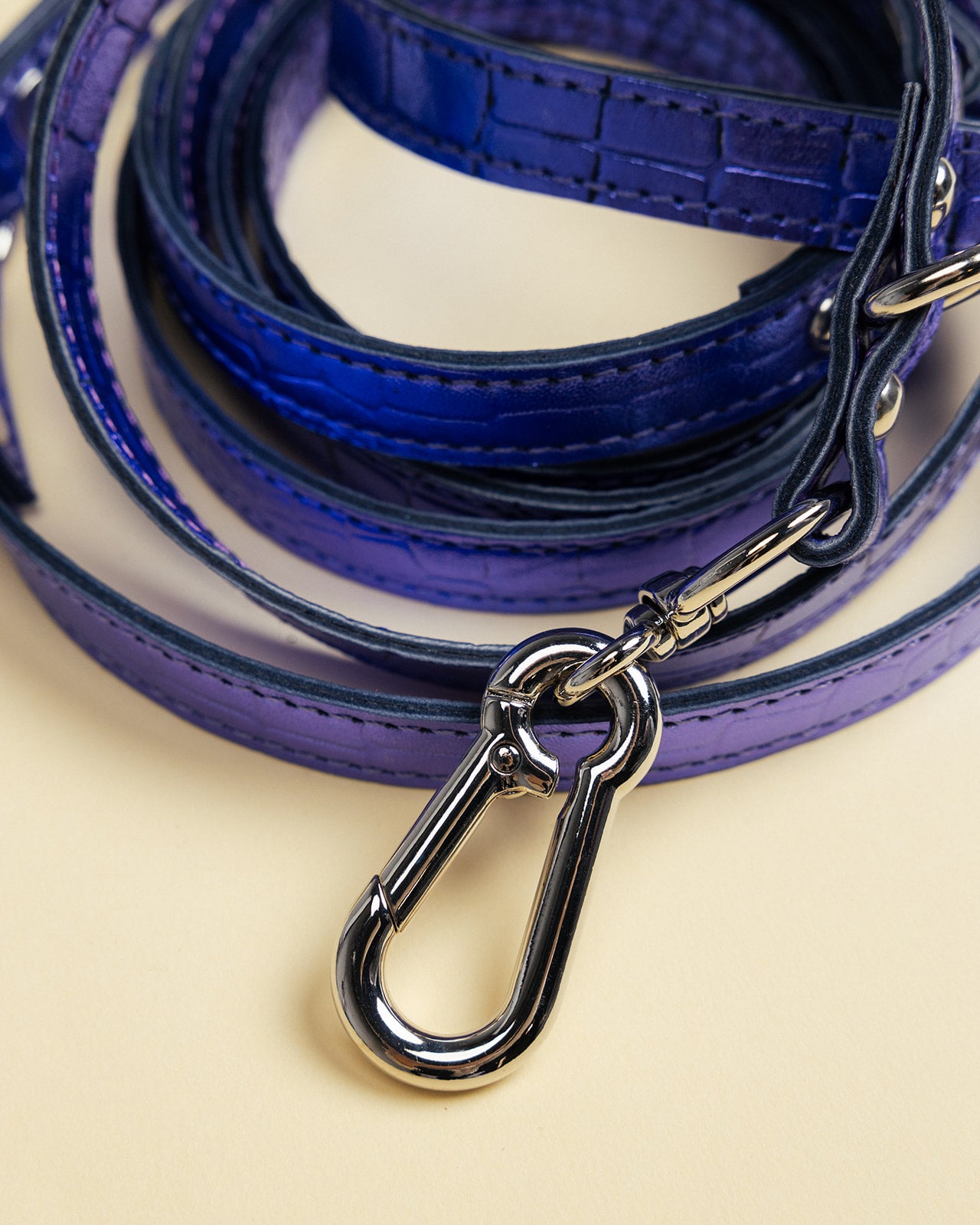 Tanzanite Hand Leash